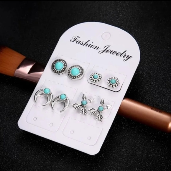 NEW 4 Pair of Silver & Turquoise Hypoallergenic Stud Earrings - Picture 3 of 7